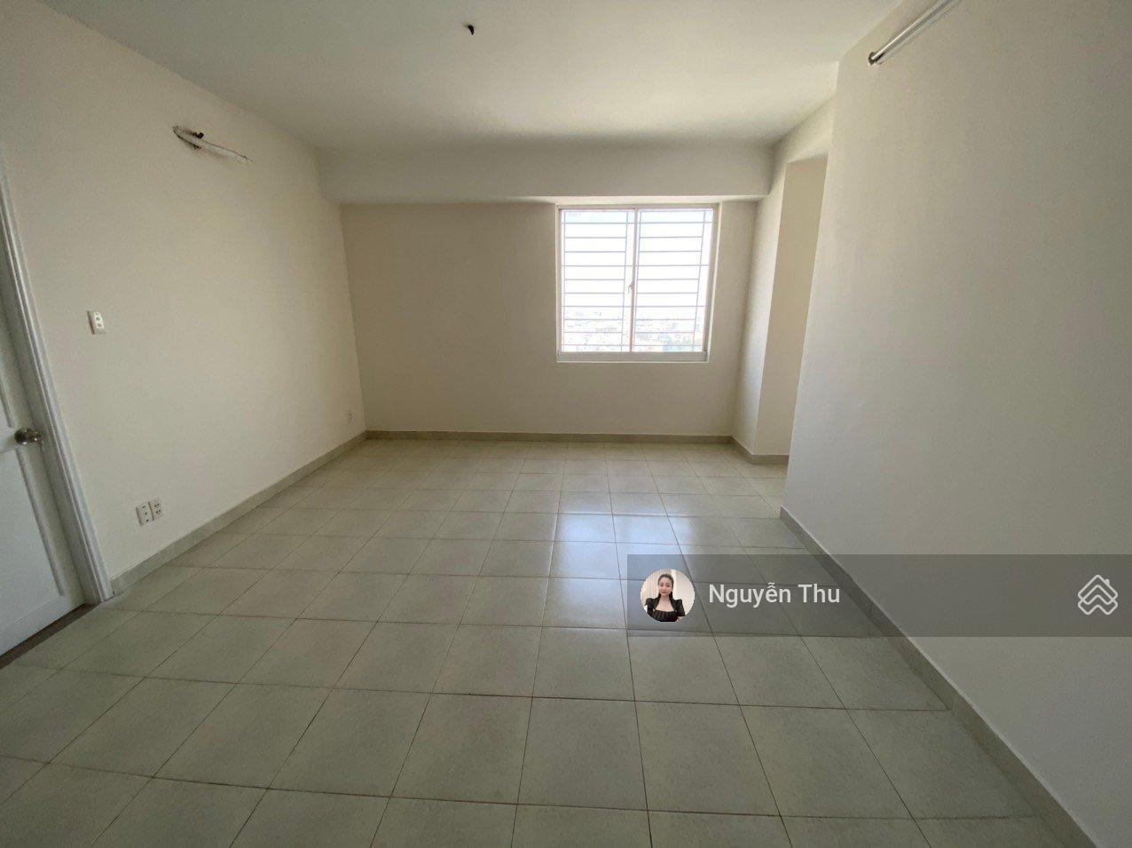 Bán 2PN2WC 95m2 Phú Mỹ Thuận, tầng cao, view thoáng. Giá bán 2.55 tỷ. LH: 0906 600 ***