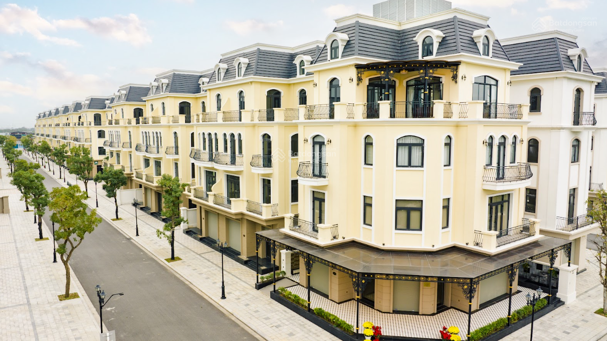 Bán gấp biệt thự song lập Kinh Đô KĐ6-63, 150m² giá 22.079 tỷ  Căn thô, sát Quảng trường