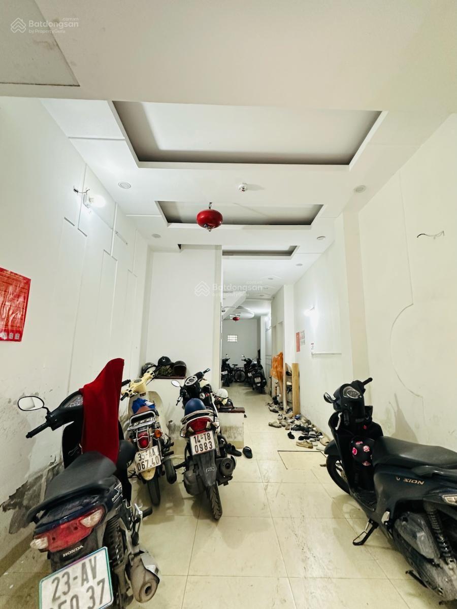 Chuẩn 100%! Nhà dòng tiền và ở Doãn Kế Thiện DT 30tr/th, dân xây ở ngay, sổ đẹp, ngõ 3 gác, 40m2*7P