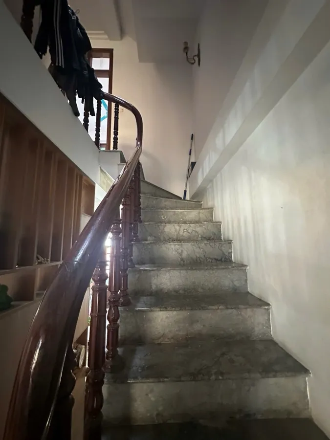 Bán nhà mặt phố Phú Viên 45m2 x 5 tầng, mặt tiền 4,5m kinh doanh, ô tô tránh giá 10 tỷ