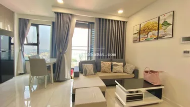 Cho thuê CHCC Sky Center, 36m2, officel, 1WC, full, ở liền.LH: 0936 571 ***(Hồng)