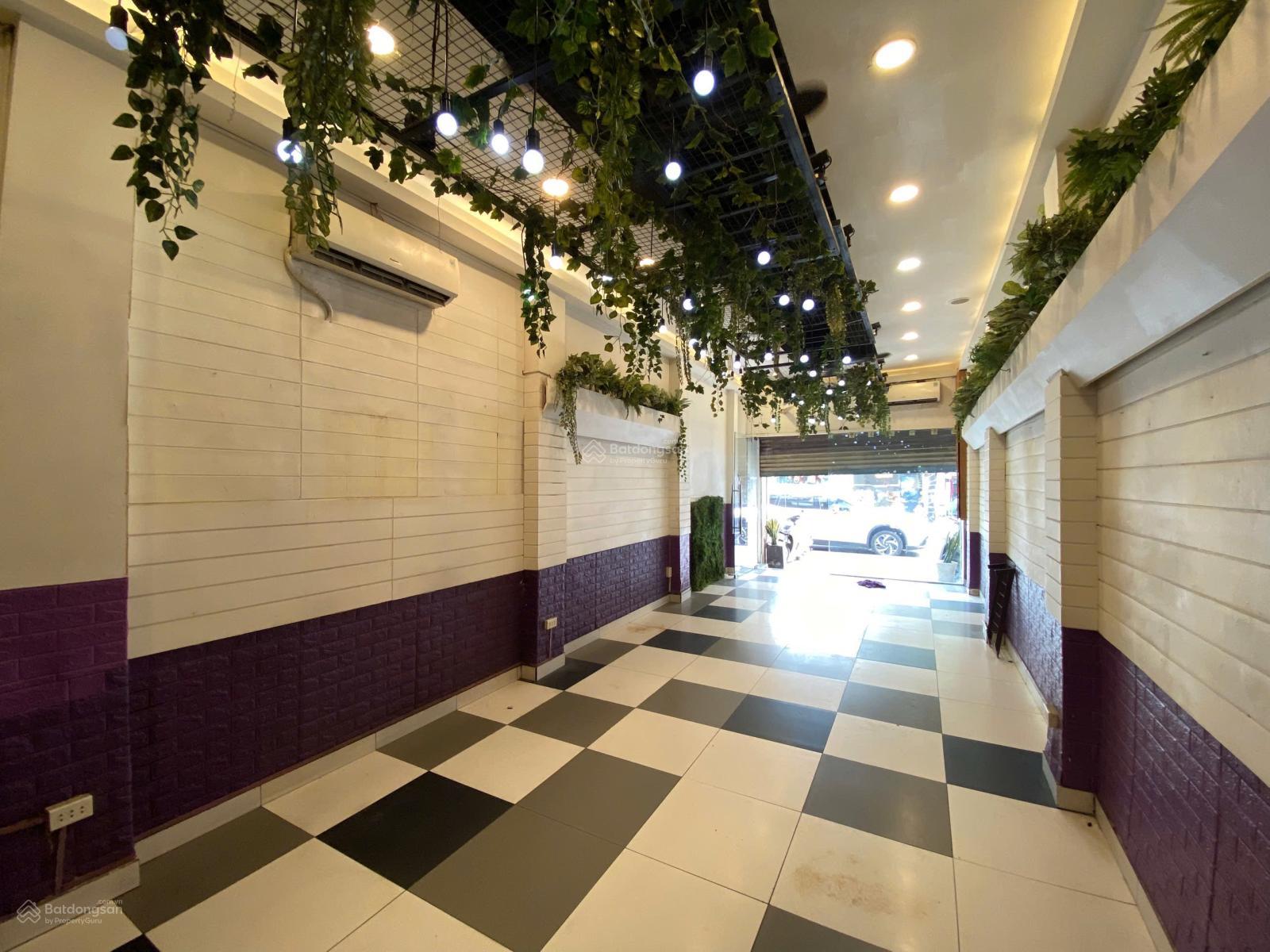 Cho thuê nhà 232 Lê Thánh Tôn Phường Bến Thành Quận 1