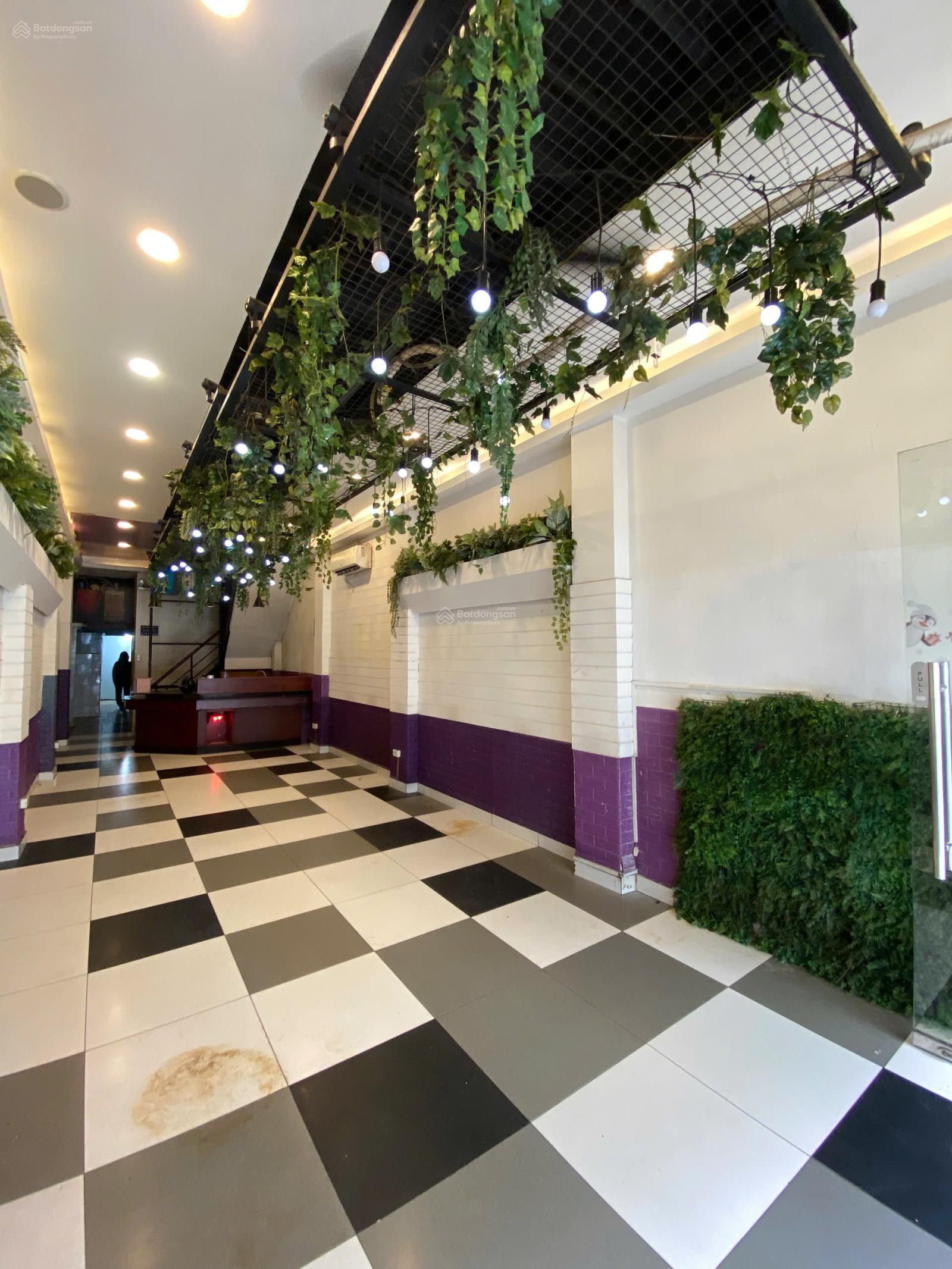 Cho thuê nhà 232 Lê Thánh Tôn Phường Bến Thành Quận 1