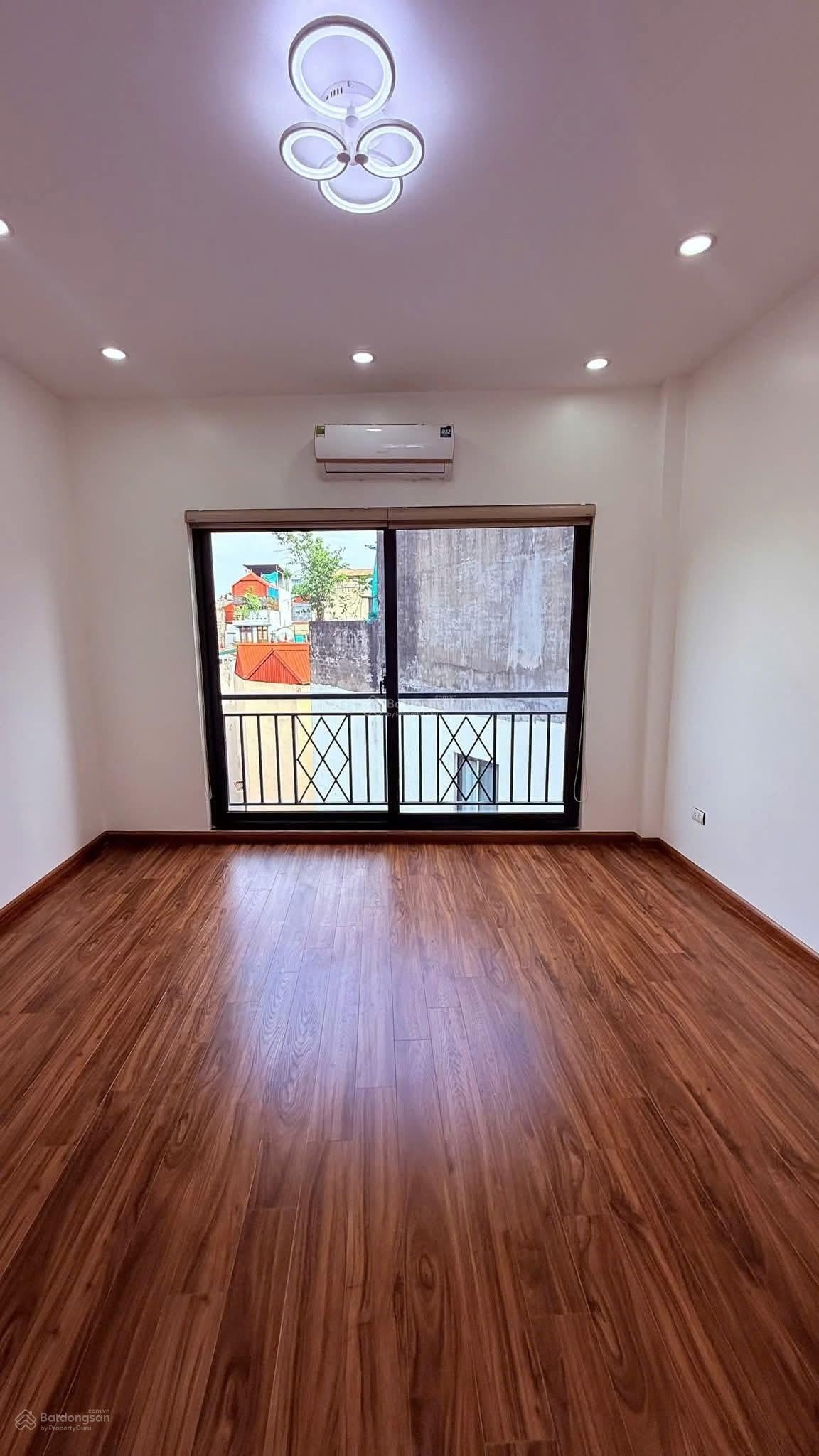 Chính chủ bán nhà Phố Thái Thịnh,Đống Đa - 35m2x5T - nhà cực kỳ chắc chắn, nông - giá hiếm 7,8 tỷ