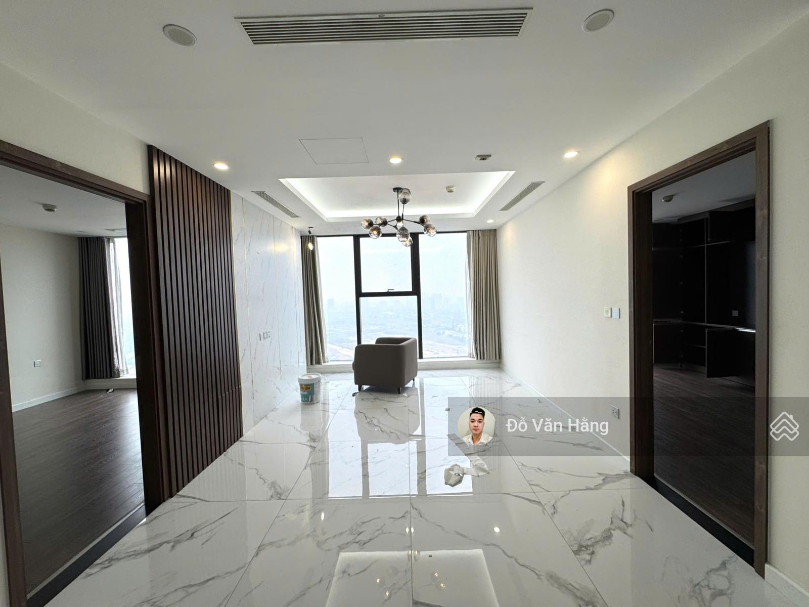 Bán căn duplex Sunshine City 195m2 view công viên ban công Đông Nam - 25 tỷ sổ đỏ sang tên