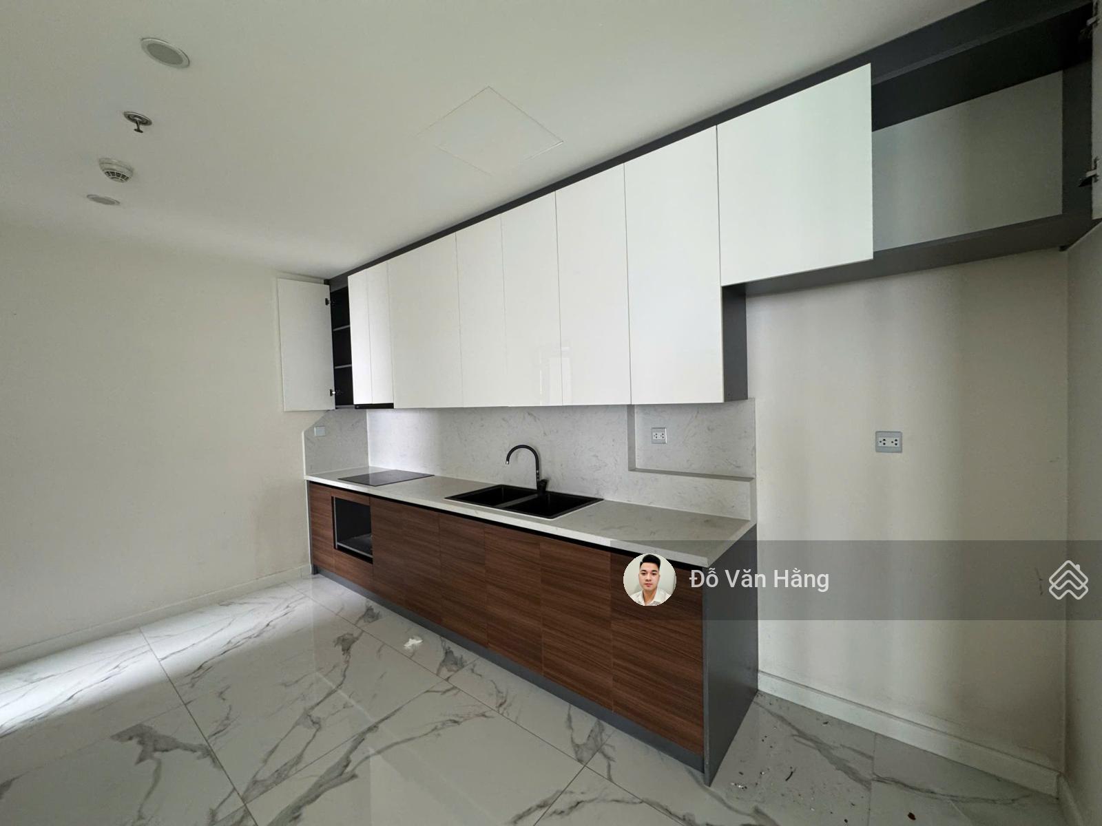 Bán căn duplex Sunshine City 195m2 view công viên ban công Đông Nam - 25 tỷ sổ đỏ sang tên