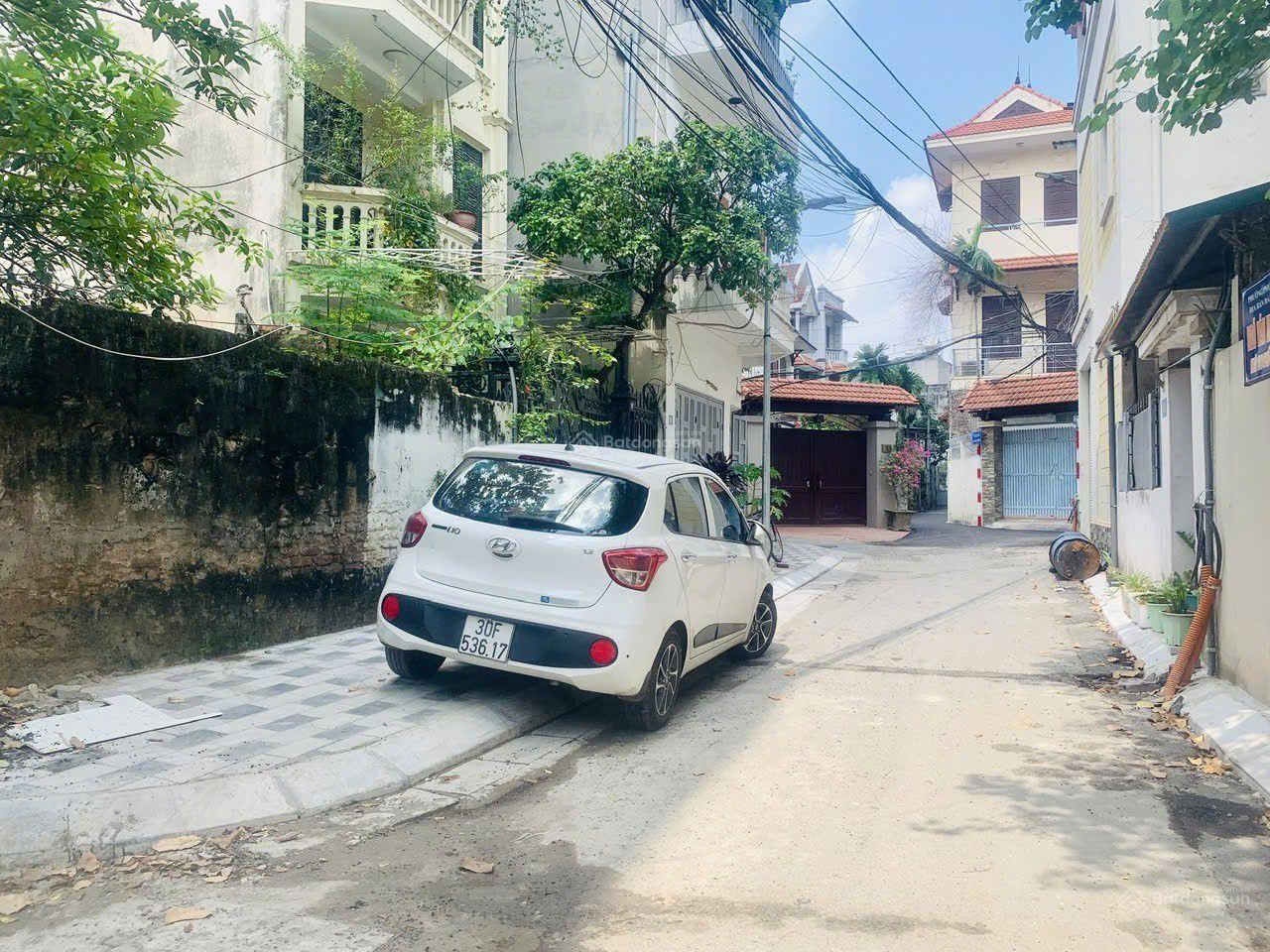 Lô đất siêu đẹp, lô góc, vỉa hè ô tô tránh, 102m2, mt:7 gần cấp 3 Tây Hồ, ciputra, giá đầu tư 27 tỷ