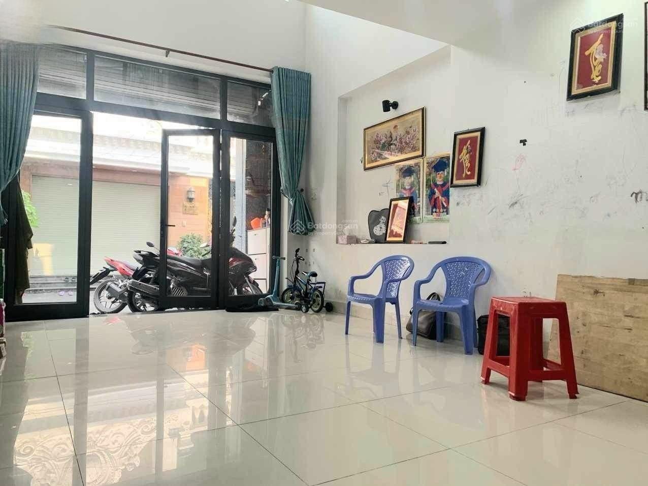 Nhà 4 tầng đường Hoàng Diệu 2 - khu phân lô toàn nhà đẹp - vị trí siêu trung tâm - an cư đón tết