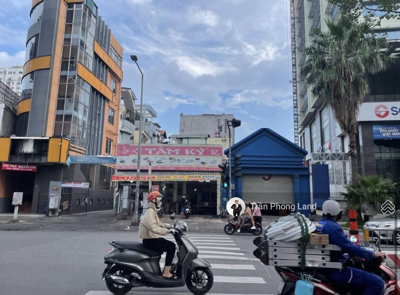 Chính chủ gửi bán nhà góc 2 mặt tiền 909 Trần Hưng Đạo, P1, Q5, 7.85x18.5m, 151.6m2, 0938 140 ***