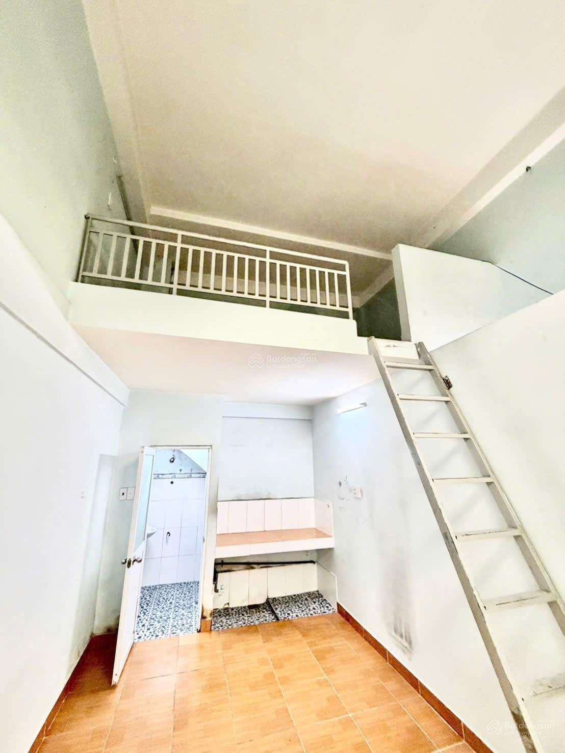 BÁN NHÀ GẦN BẾN XE MIỀN ĐÔNG - 4 x 15 - TRỆT 3 LẦU - ĐƯỢC XÂY CAO TẦNG - 10.5 TỶ TL