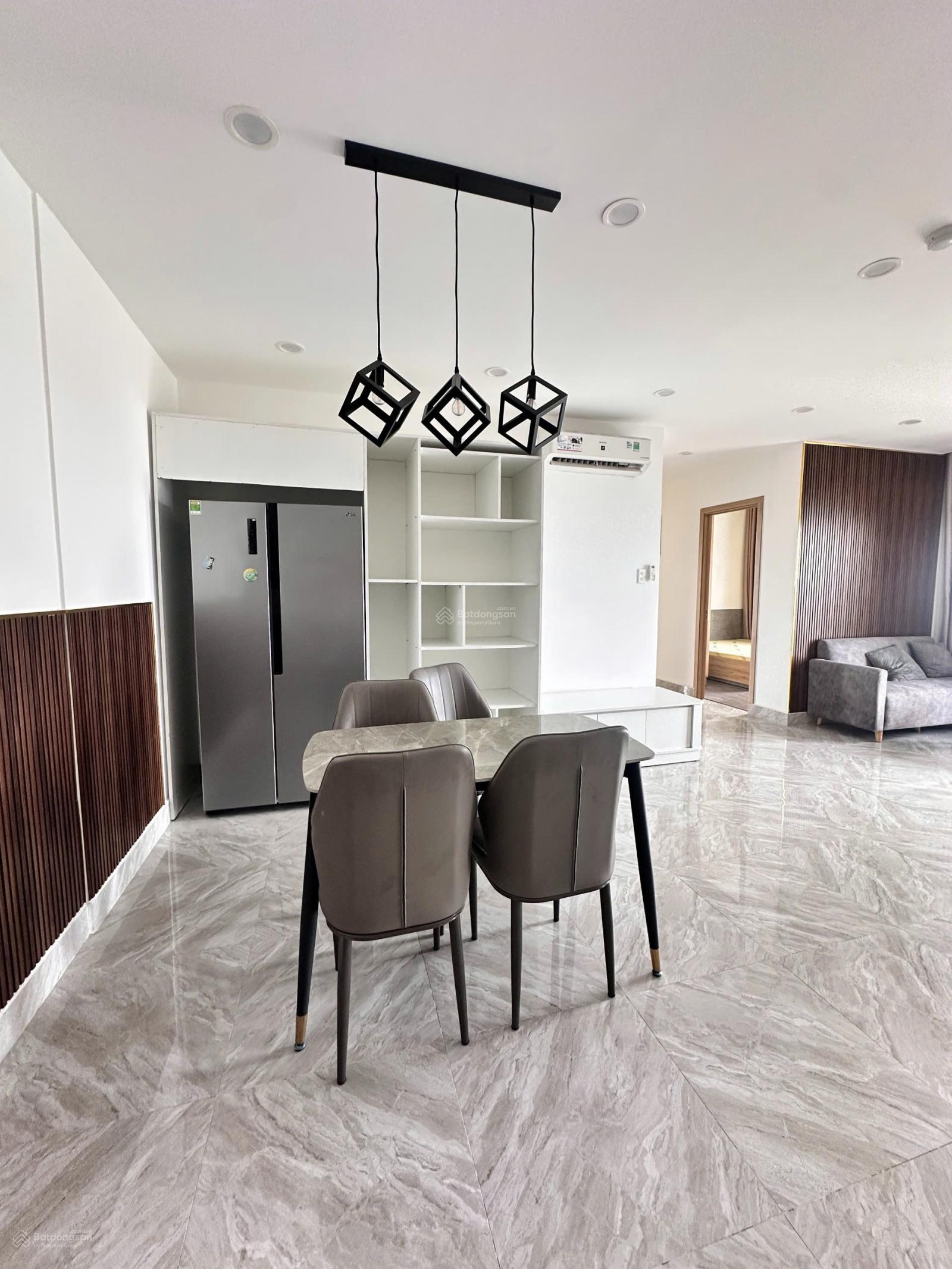 Cần bán căn hộ đối diện TTTM Vivo City, Lavida Plus 96m2-3PN, full nội thất, giá 6tỷ650 (102%) Cần bán căn hộ đối diện TTTM Vivo City, Lavida Plus 96m2-3PN, full nội thất, giá 6tỷ650 (102%)