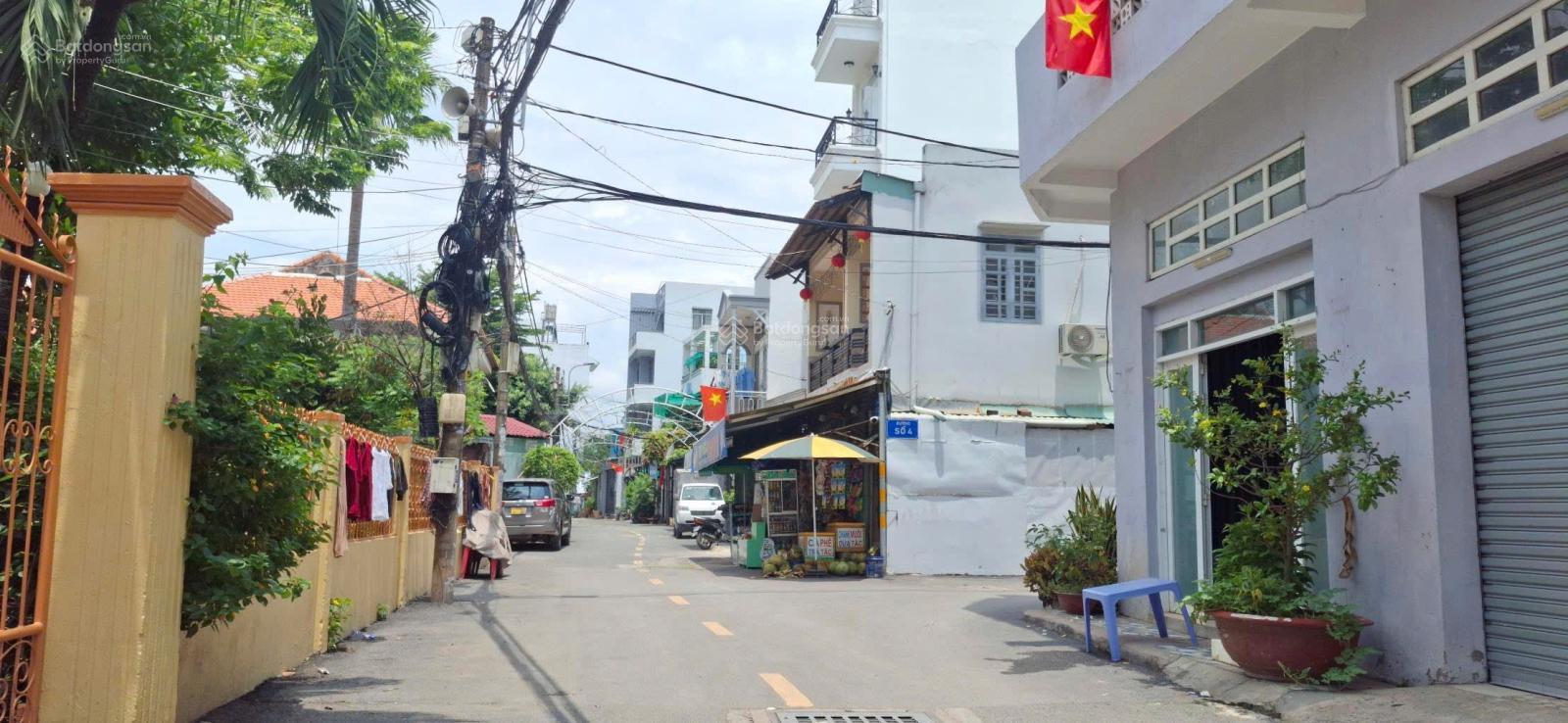 Chỉ 6 tỷ, sở hữu lô đất 110m2 (7 x 16) kế siêu thị Lotte Quận 7, không quy hoạch xây cao tầng