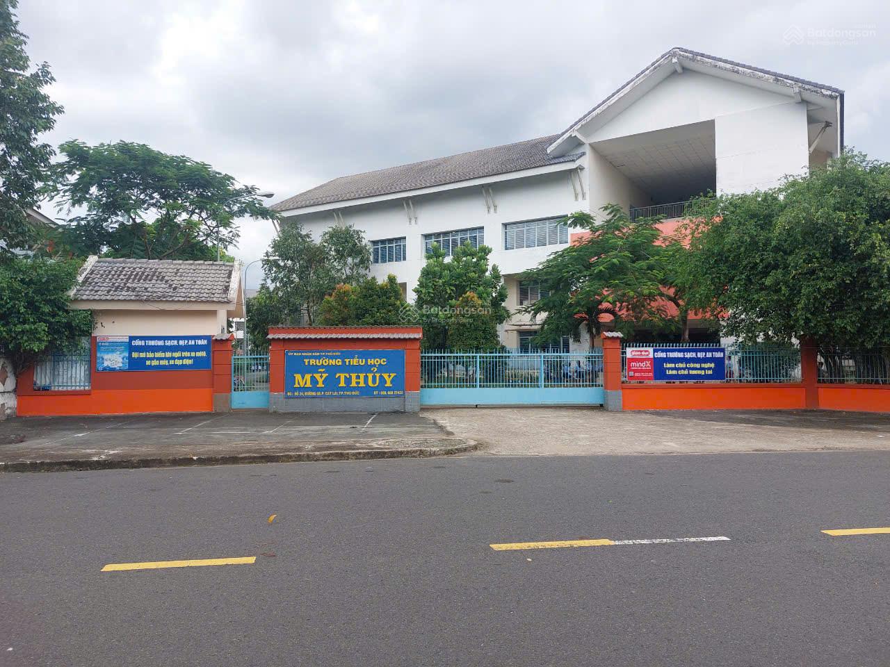 Bán đất sổ đỏ cá nhân tại cát lái.Quận 2.Sát cụm trường học các cấp. DT 5x20m(100m2) giá 72 tr/m2.