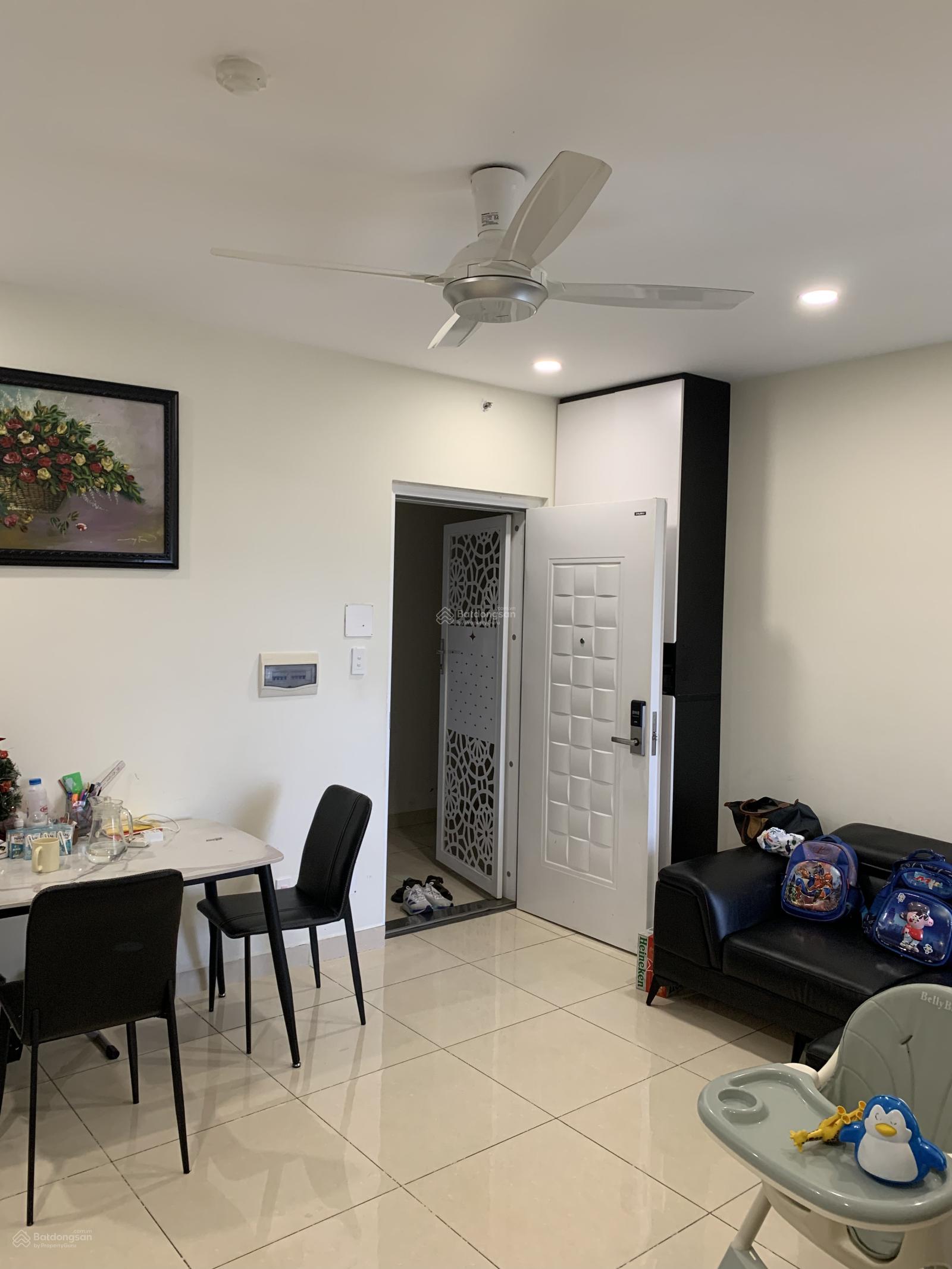 Xuống ở biệt thự bán căn 2pn 62m2 cc Dream Home Palace Q8 full nội thất