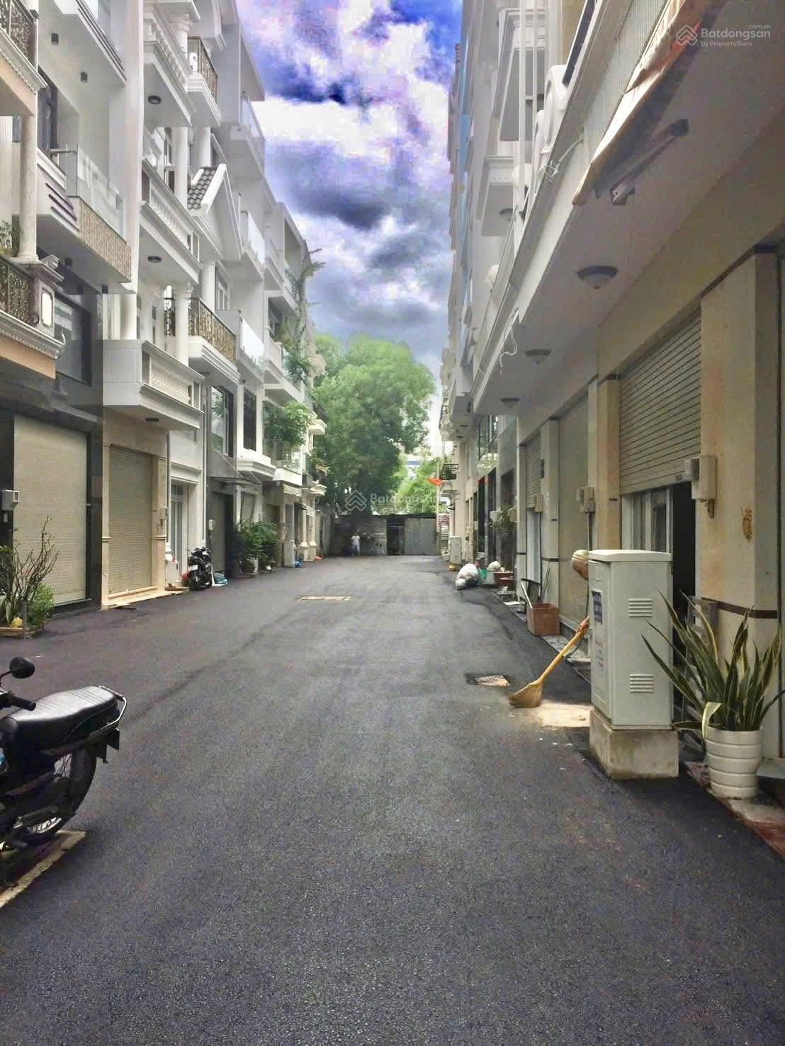 Cho thuê nhà nguyên căn khu Hoàng Quốc Việt Q7- Dt 4.2x12.5m-2L+4pn- Giá 22tr