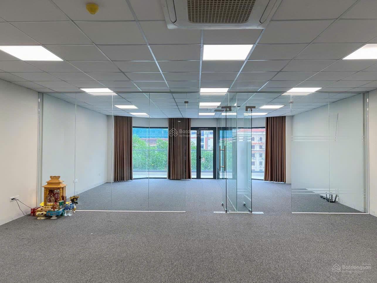 Chính Chủ Bán Nhà Lô Góc Hồng Tiến, Long Biên - 6 tầng 165m² - Mặt tiền 10m - Nhỉnh 75 Tỷ