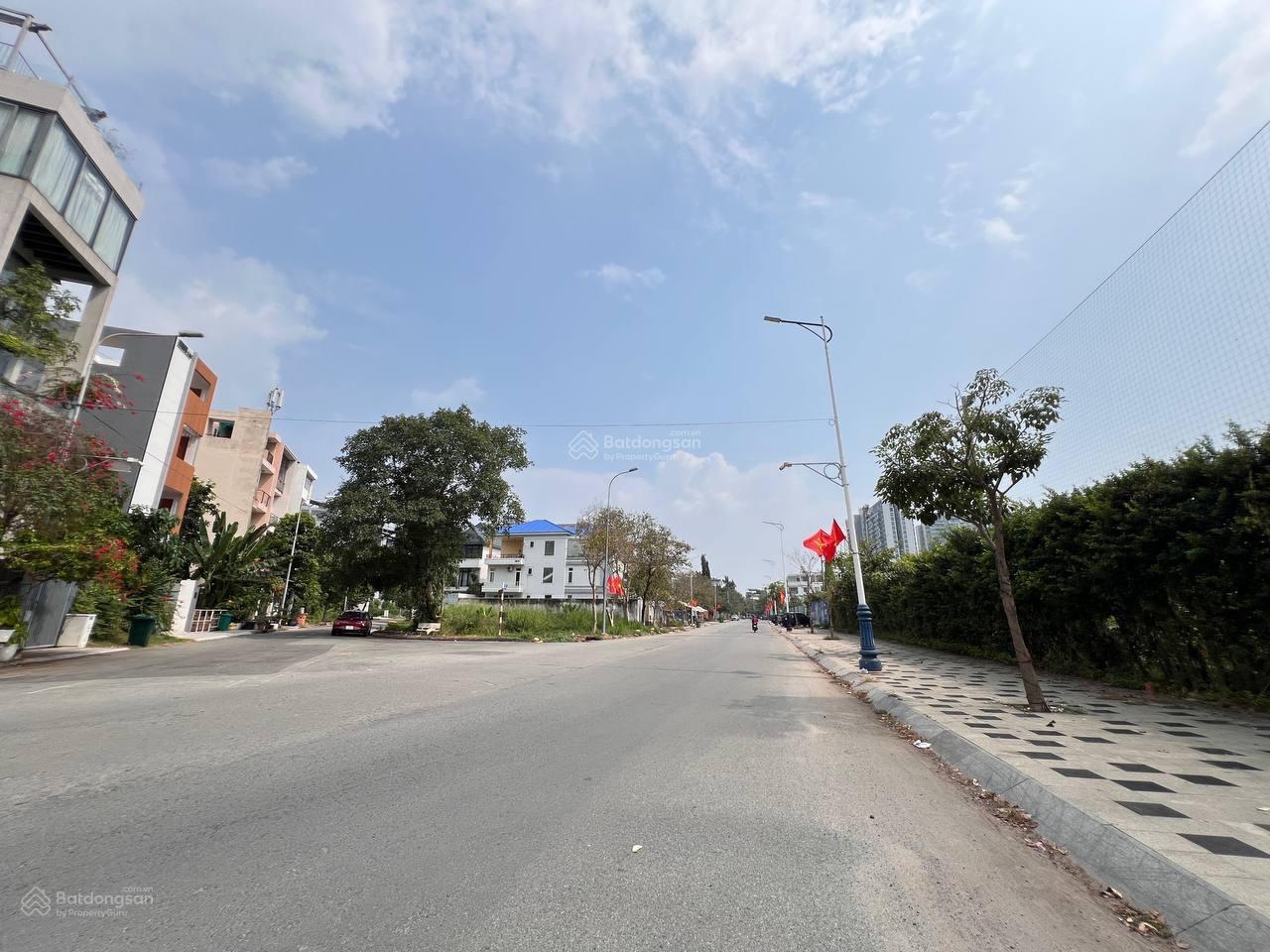 Chủ ngộp bank - Cần bán gấp lô đất An Phú Quận 2 - DT 5mx20m - 16,3 tỷ