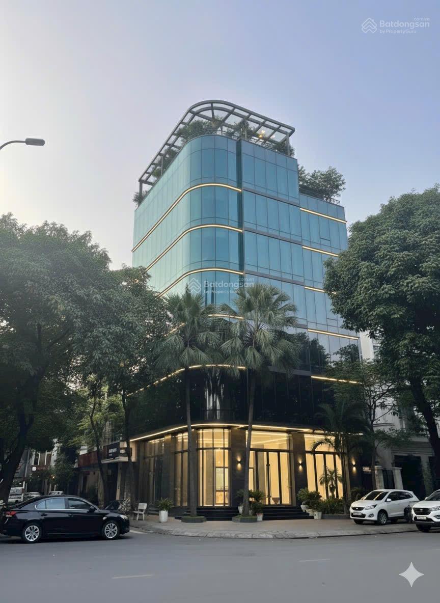 Nhà lô góc Nguyễn Tuân, 110m2 x 5 tầng - thang máy, phù hợp văn phòng, showroom, giá 59tr