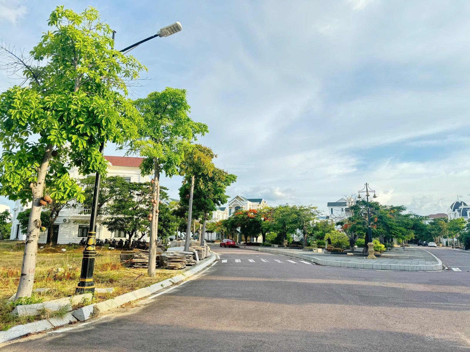 Hot Hot. Bán lô góc 412m2 đẹp và rẻ nhất dự án Đại Phú Gia. Mua ở, đầu tư, tích sản. Lh: 0934 136 *** Hot Hot. Bán lô góc 412m2 đẹp và rẻ nhất dự án Đại Phú Gia. Mua ở, đầu tư, tích sản. Lh: 0934 136 ***