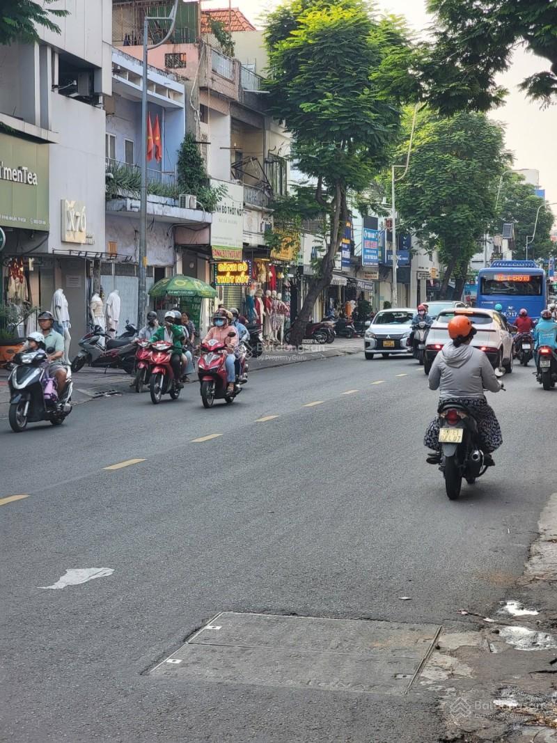 Giảm mạnh 13 tỷ bán nhà góc 2 MT Trần Hưng Đạo P1 Q5 DT 7.85x20m XD mới hầm 8 tầng giá 82 tỷ