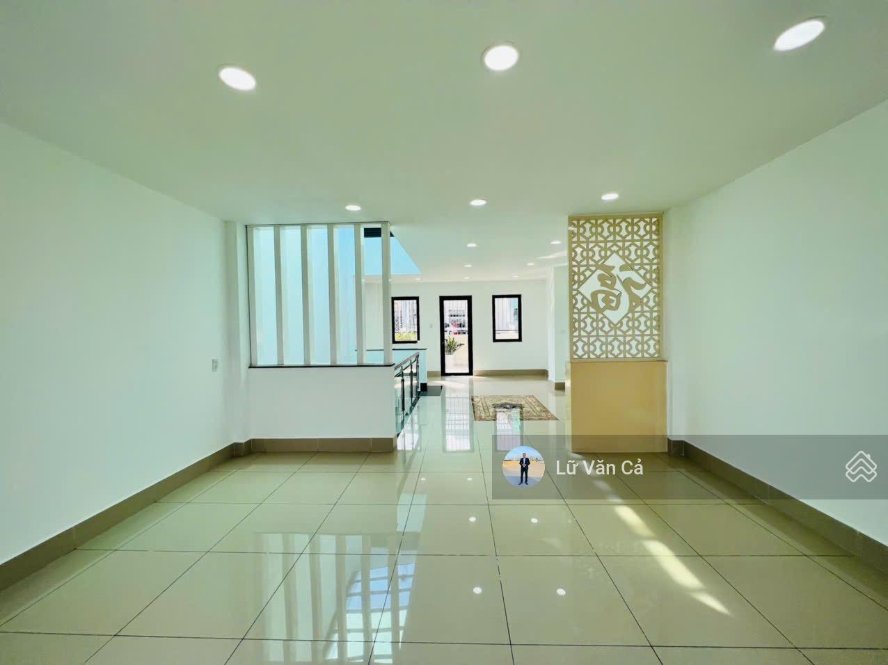 Cho thuê nhà phố 4PN, 5VS, 100m2, 30 triệu VND, view đẹp, nhiều tiện ích tại Lakeview City, Q2, HCM Cho thuê nhà phố 4PN, 5VS, 100m2, 30 triệu VND, view đẹp, nhiều tiện ích tại Lakeview City, Q2, HCM