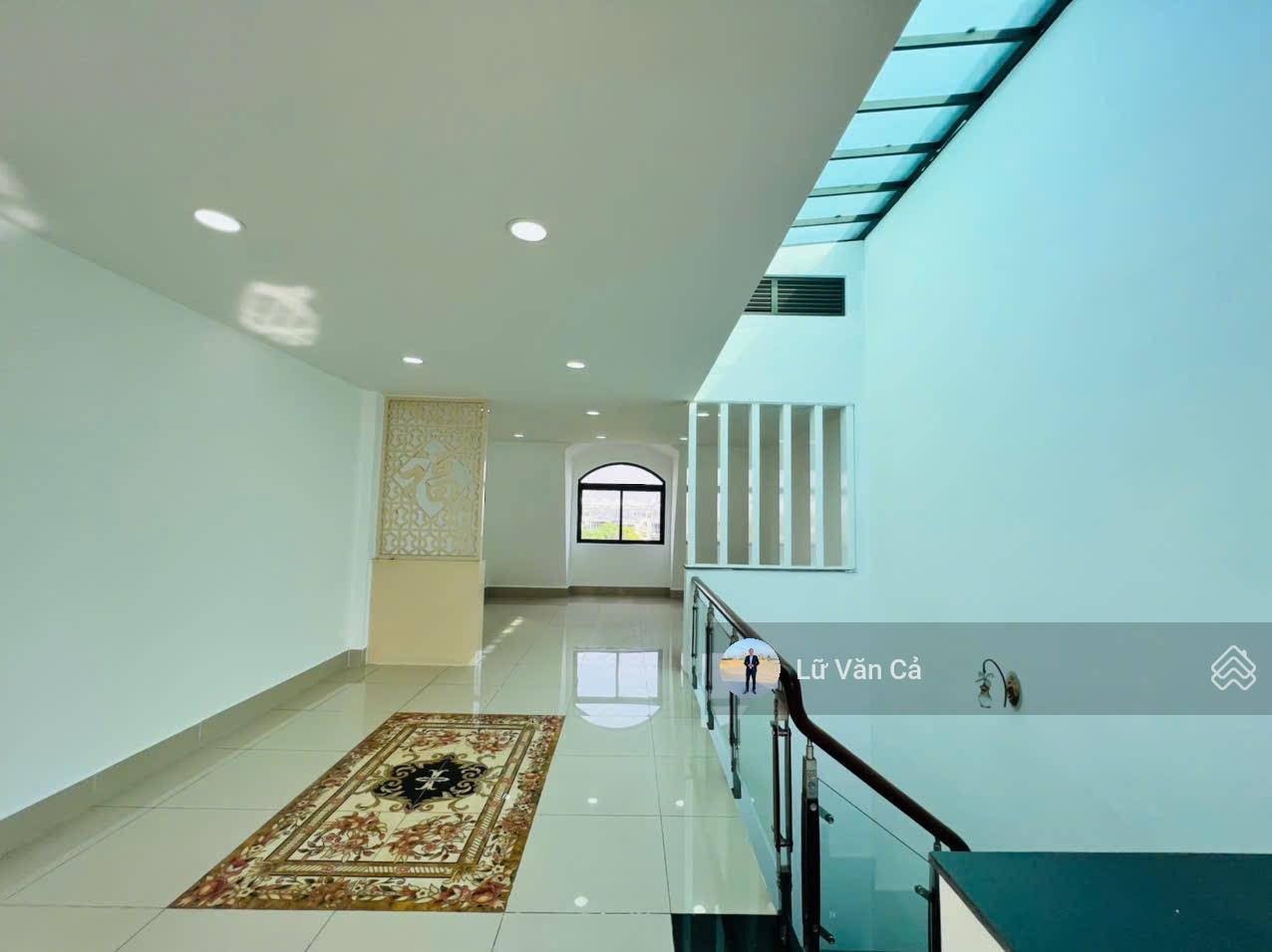 Cho thuê nhà phố 4PN, 5VS, 100m2, 30 triệu VND, view đẹp, nhiều tiện ích tại Lakeview City, Q2, HCM Cho thuê nhà phố 4PN, 5VS, 100m2, 30 triệu VND, view đẹp, nhiều tiện ích tại Lakeview City, Q2, HCM