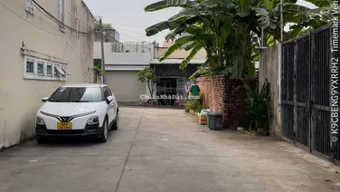 Bán nhà cho thuê ngang 15,5m gần vòng xoay Hiệp Thành 3. Giá 15,5 tr/m2