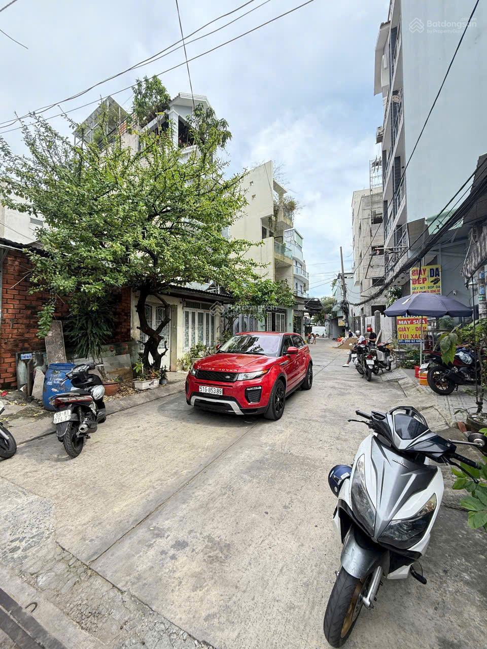 Hẻm xe hơi Thạch Lam 4x15 đúc lửng giá 5.6 tỷ