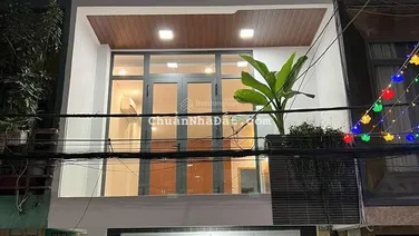 Siêu phẩm sát mặt tiền XVNT chỉ 10m, DT 4x19m, 3 tầng, nhà mới cứng, hẻm xe tải thông Đinh Bộ Lĩnh.