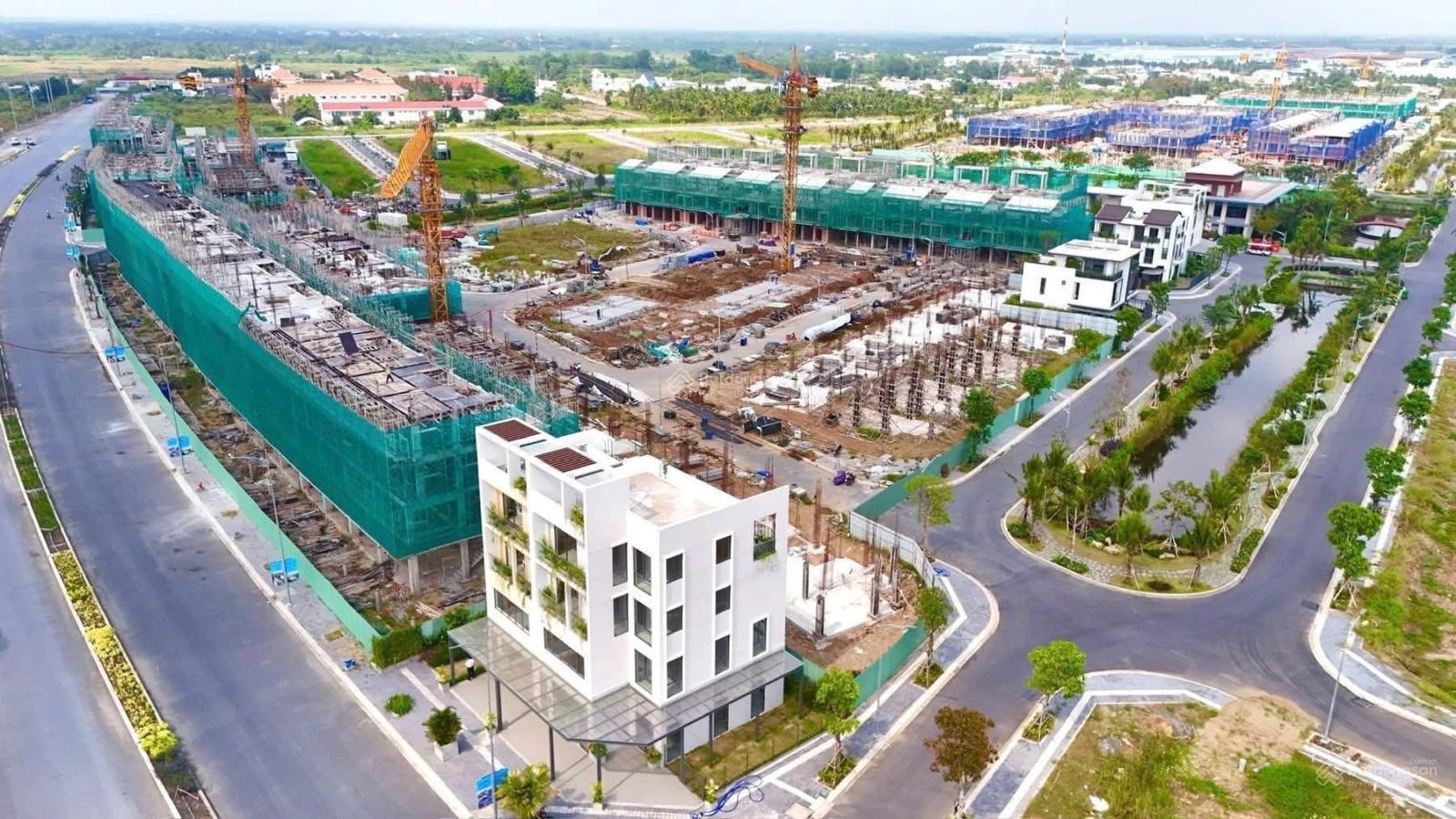 Bán nhà phố liền kề KDC La Home mặt tiền đường lương hòa - bình Chánh