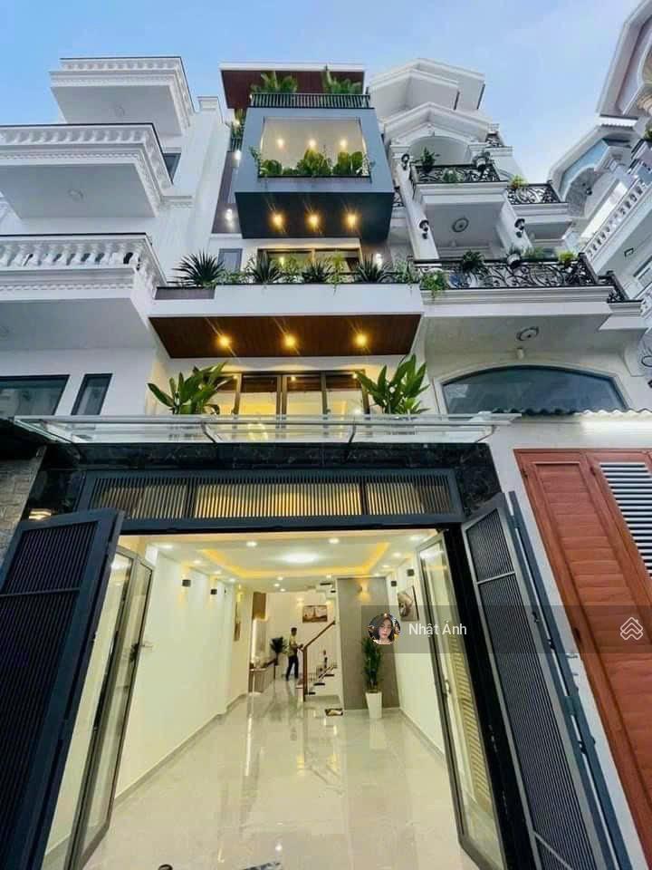 Nhà đẹp ở ngay 5 lầu thang máy - Mặt tiền Đồ Sơn, P4, Tân Bình - 4.5mx17m - Giá bán 17 tỷ