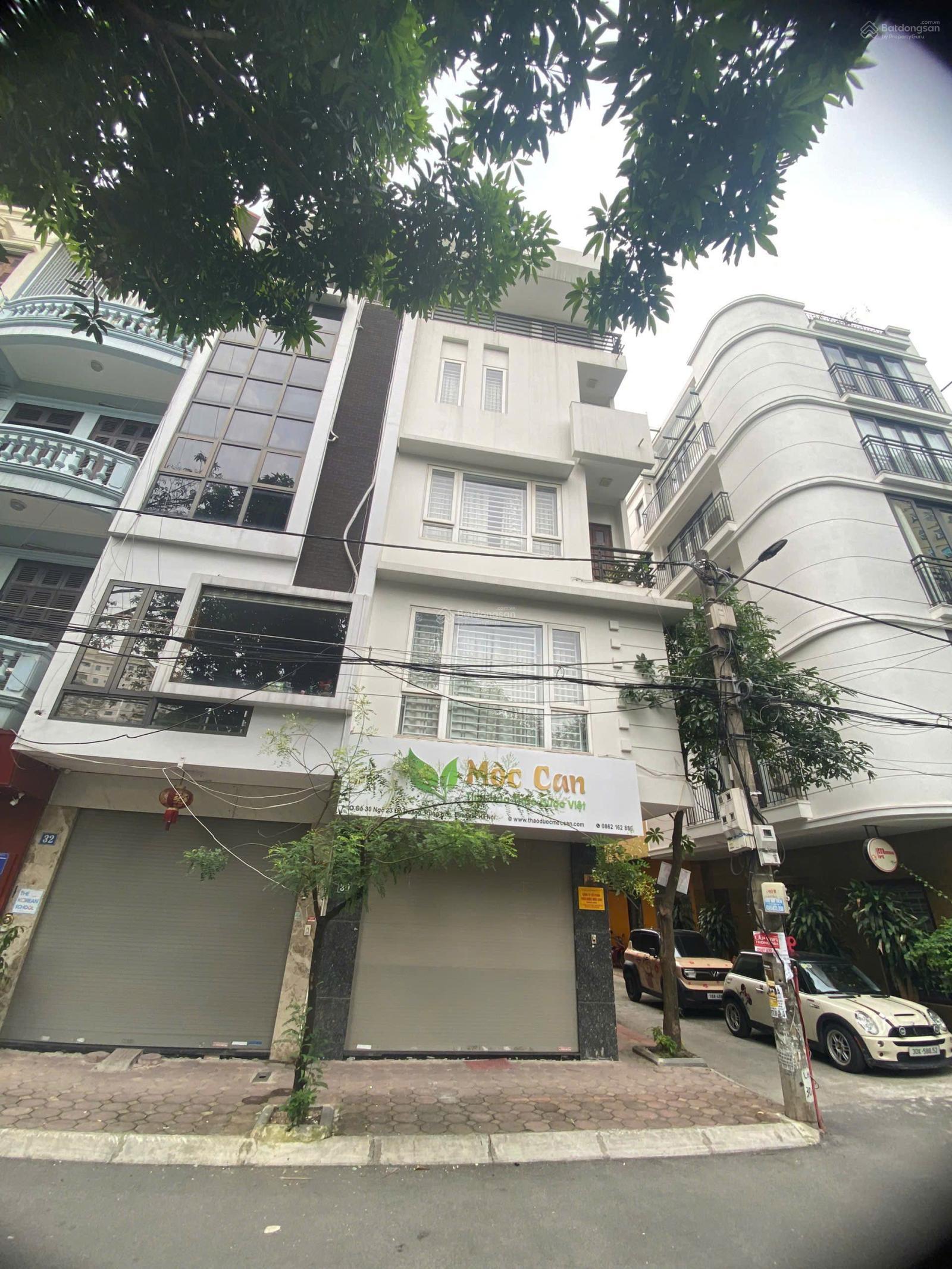 Cho thuê nhà Đỗ Quang cầu giấy DT 70 m x 5 tầng, lô góc 2 mặt tiền điều hòa nóng lạnh kinh doanh