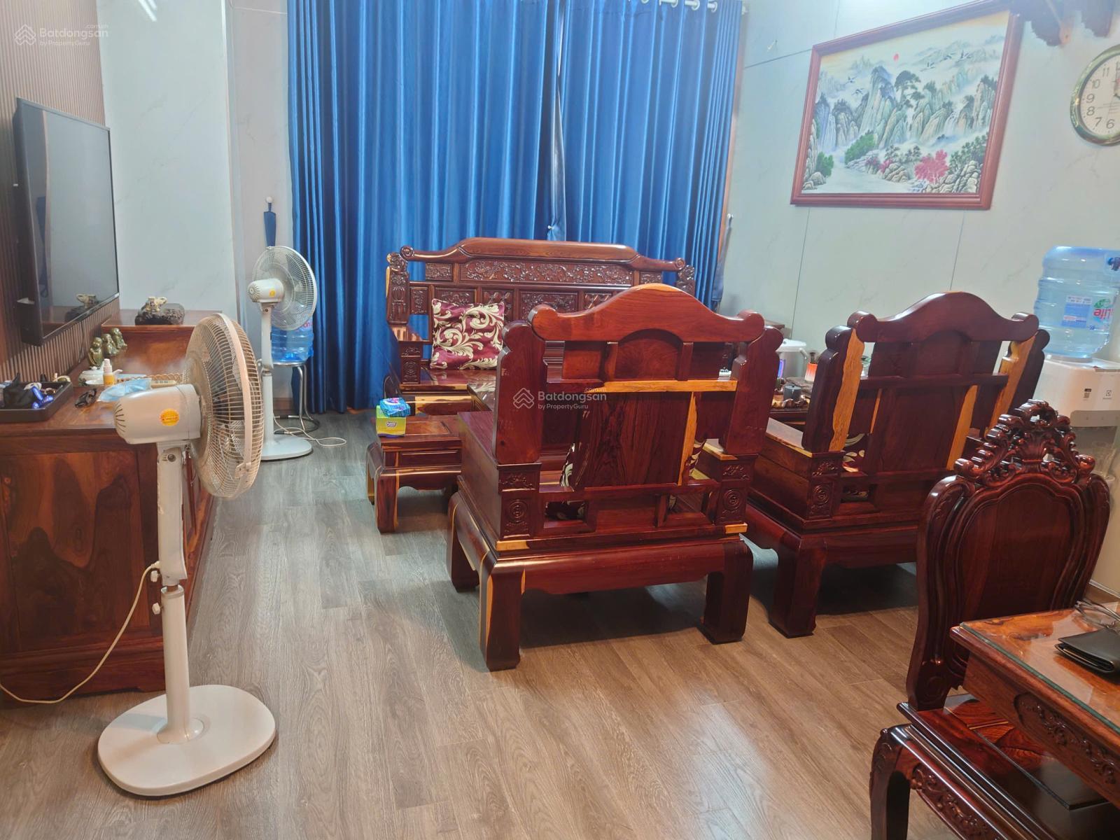 Bán Khu căn hộ Thuận Việt, phố Lý Thường Kiệt, P. 15, Q. 11