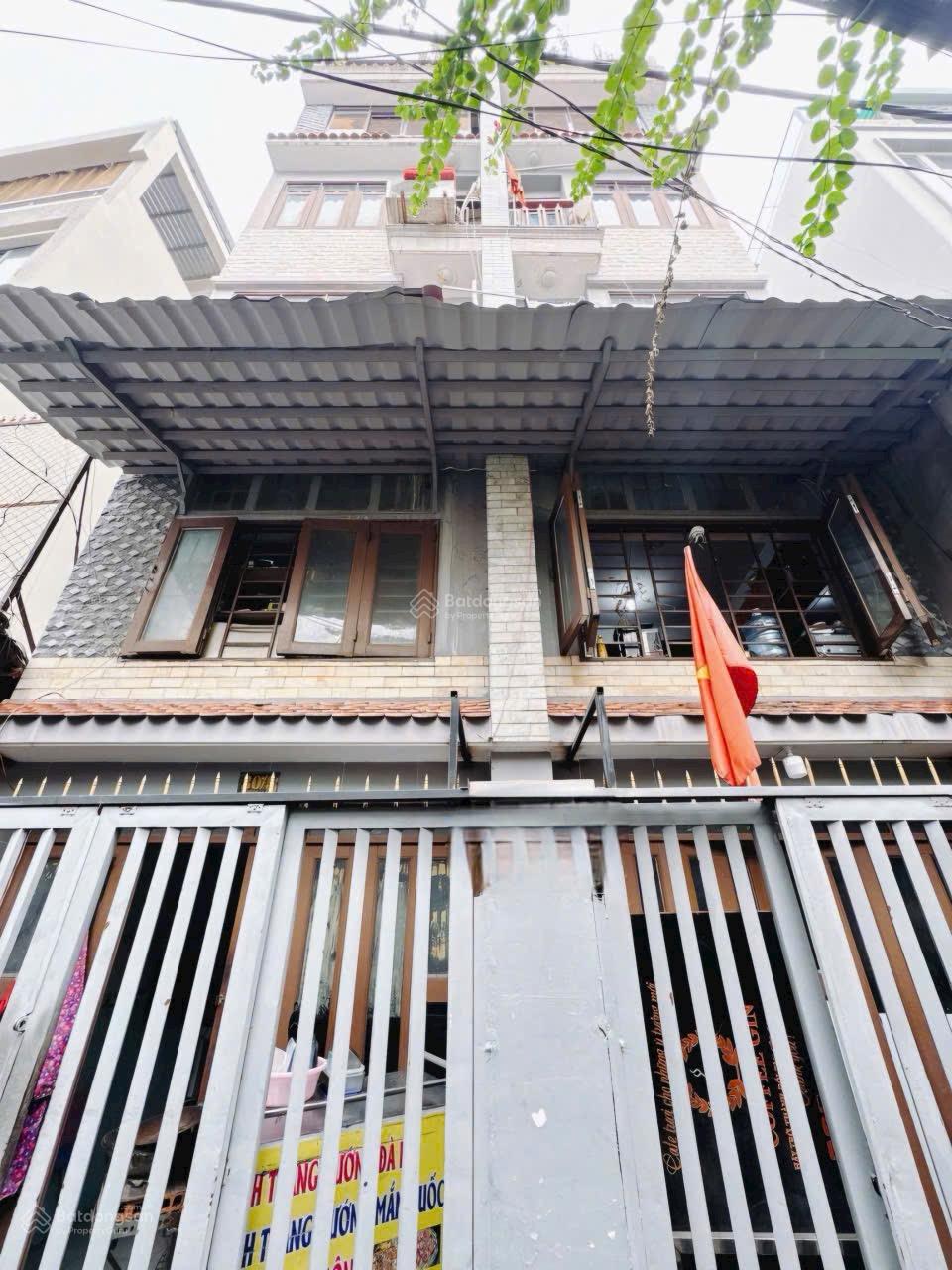 Bán nhà đôi 6 tầng trên trục đường Khánh Hội