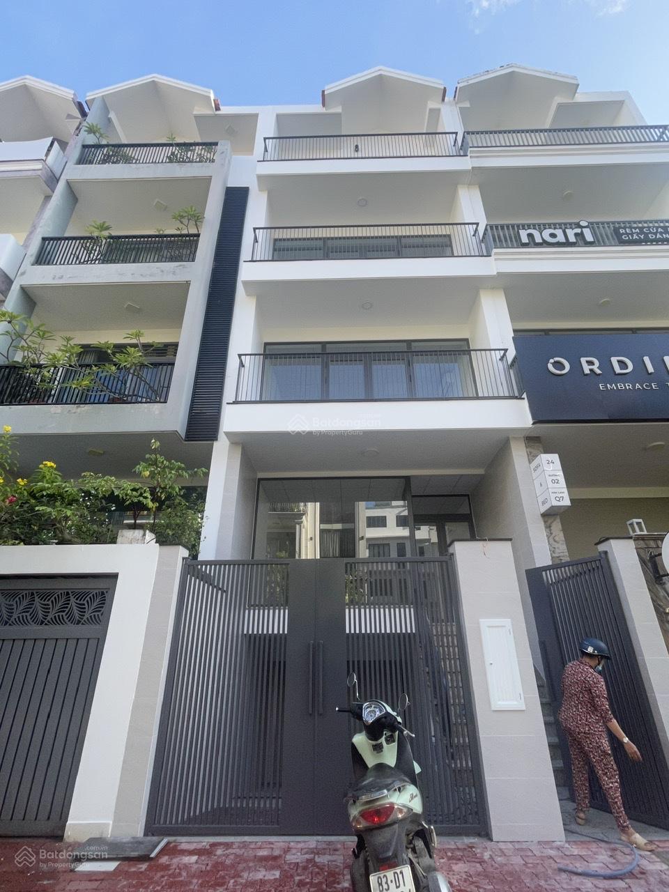 MỚI TOANH 100% CHO THUÊ NHÀ HIMLAM [ MỚI XÂY + CÓ THANG MÁY +TKVP ] GIÁ: 60tr lH: 0908 935 ***