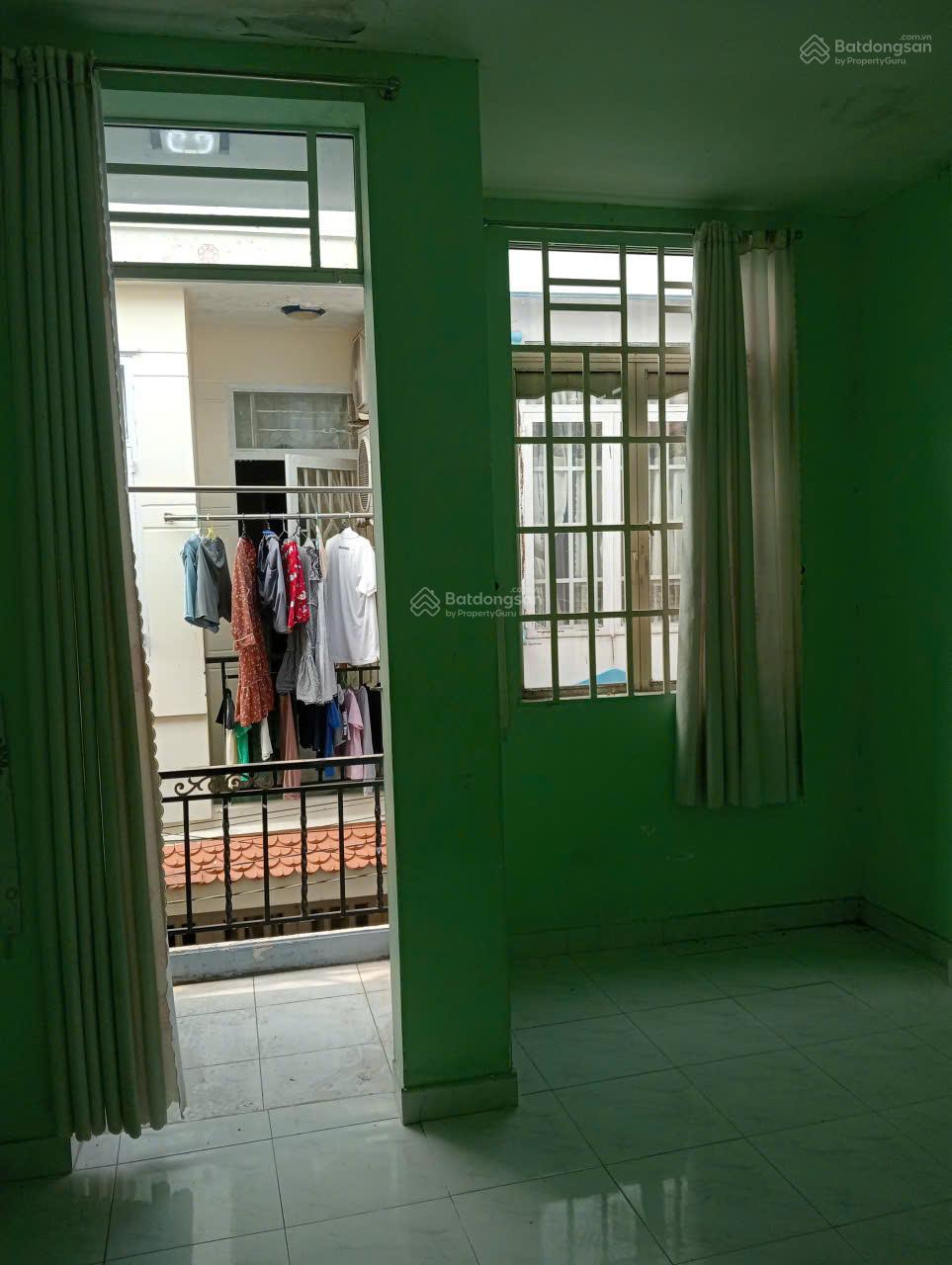 Bán nhà hẻm 2144 Huỳnh Tấn Phát Nhà Bè. 1 trệt + lầu. 2 phòng ngủ. Giá 1.630 TL. LH: 0901 311 ***