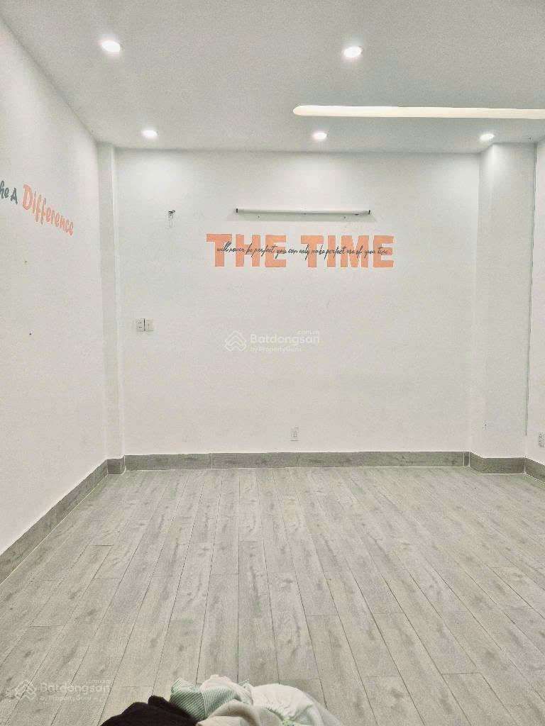 Hiếm - ngang 5m - diện tích 77.4 m2 - 5 tầng mới cứng - hẻm 8m thông thuận tiện kinh doanh đa ngành Hiếm - ngang 5m - diện tích 77.4 m2 - 5 tầng mới cứng - hẻm 8m thông thuận tiện kinh doanh đa ngành