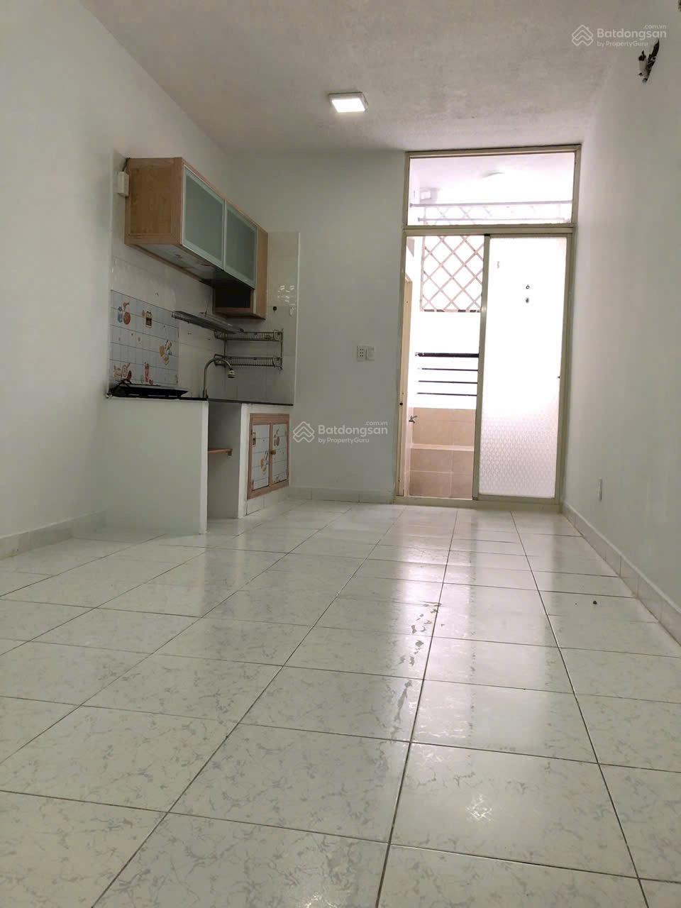 Cho thuê căn hộ mini 22m2 giá 3.5tr, không có phòng ngủ. Đường Nguyễn Văn Quá. Q.12. Cầu Tham Lương