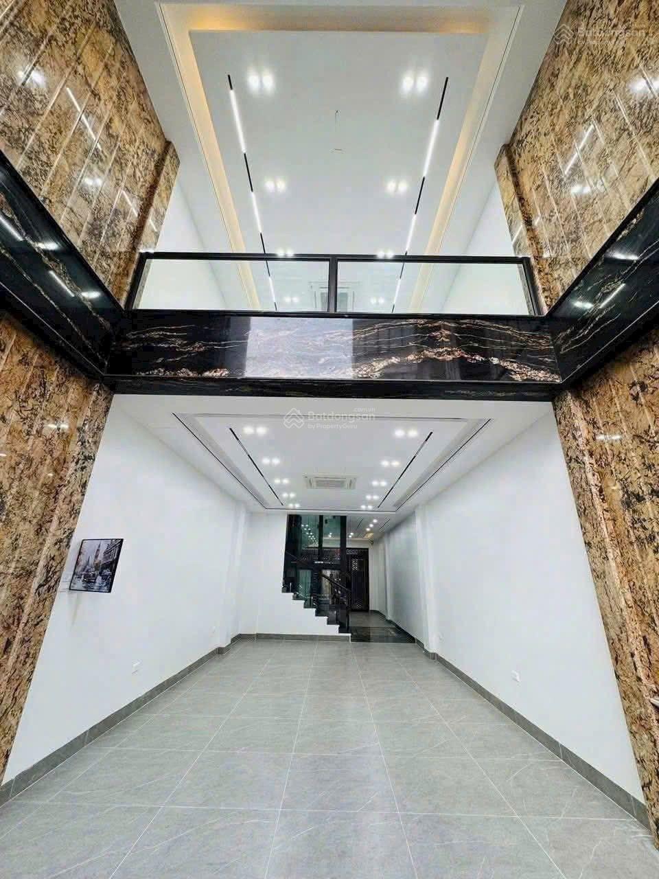 BÁN NHÀ MẶT PHỐ NGỌC LÂM, 90M ,THANG MÁY , VỈA HÈ RỘNG, KINH DOANH ĐA DẠNG, LH 0867 910 *** BÁN NHÀ MẶT PHỐ NGỌC LÂM, 90M ,THANG MÁY , VỈA HÈ RỘNG, KINH DOANH ĐA DẠNG, LH 0867 910 ***