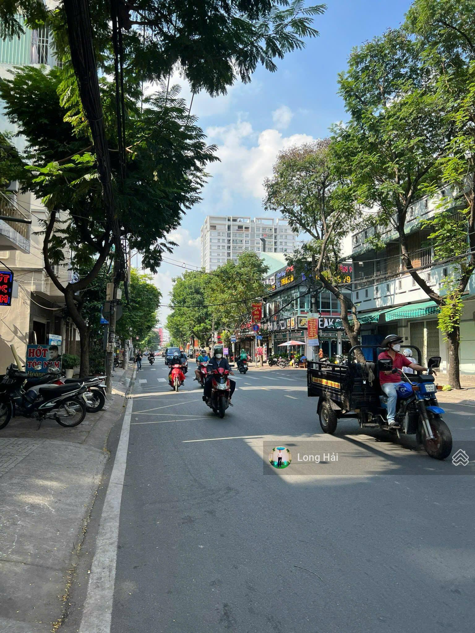 Hạ Giá 15% Mặt Tiền Kinh Doanh ngay Lý Thường Kiệt (4.2x24m) 6 Tầng Thang Máy chỉ 21,5 tỷ