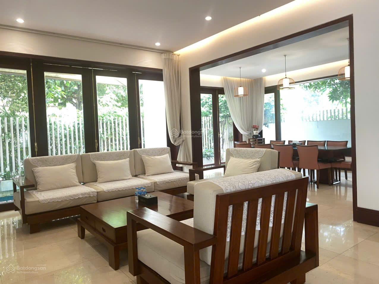 Cho thuê biệt thự 4PN, 3WC, 220m2 tại Khu đô thị Vườn Đào, 100 triệu Cho thuê biệt thự 4PN, 3WC, 220m2 tại Khu đô thị Vườn Đào, 100 triệu