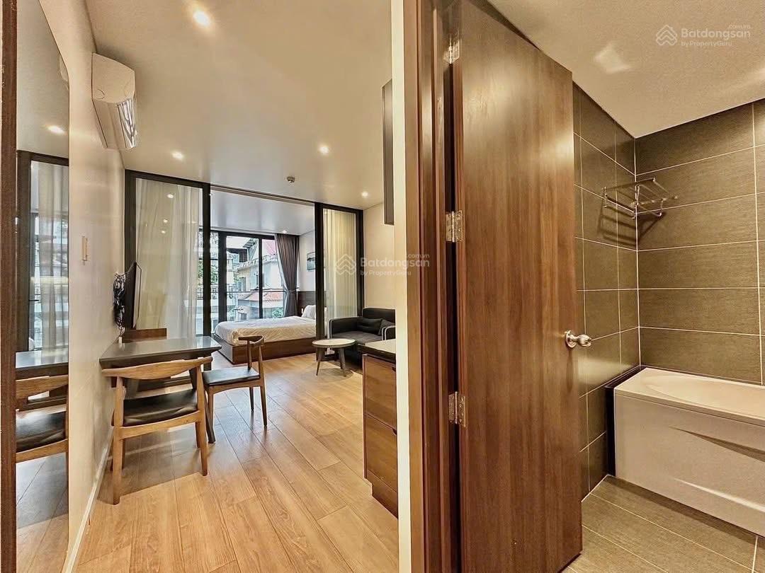 Chung cư mini mới xây - nội thất cao cấp, tone màu gỗ sang trọng - gần Hutech, FTU, UTH, UEF