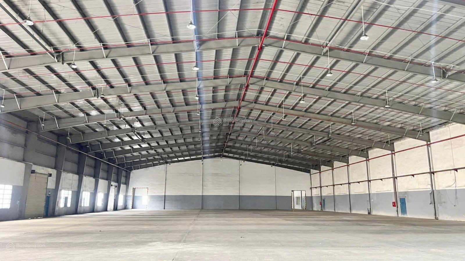 Cho thuê 1.500-2.000-3.000m2 kho đường xe container gần Khu Công Nghệ Cao PCCC Tự Động Cho thuê 1.500-2.000-3.000m2 kho đường xe container gần Khu Công Nghệ Cao PCCC Tự Động