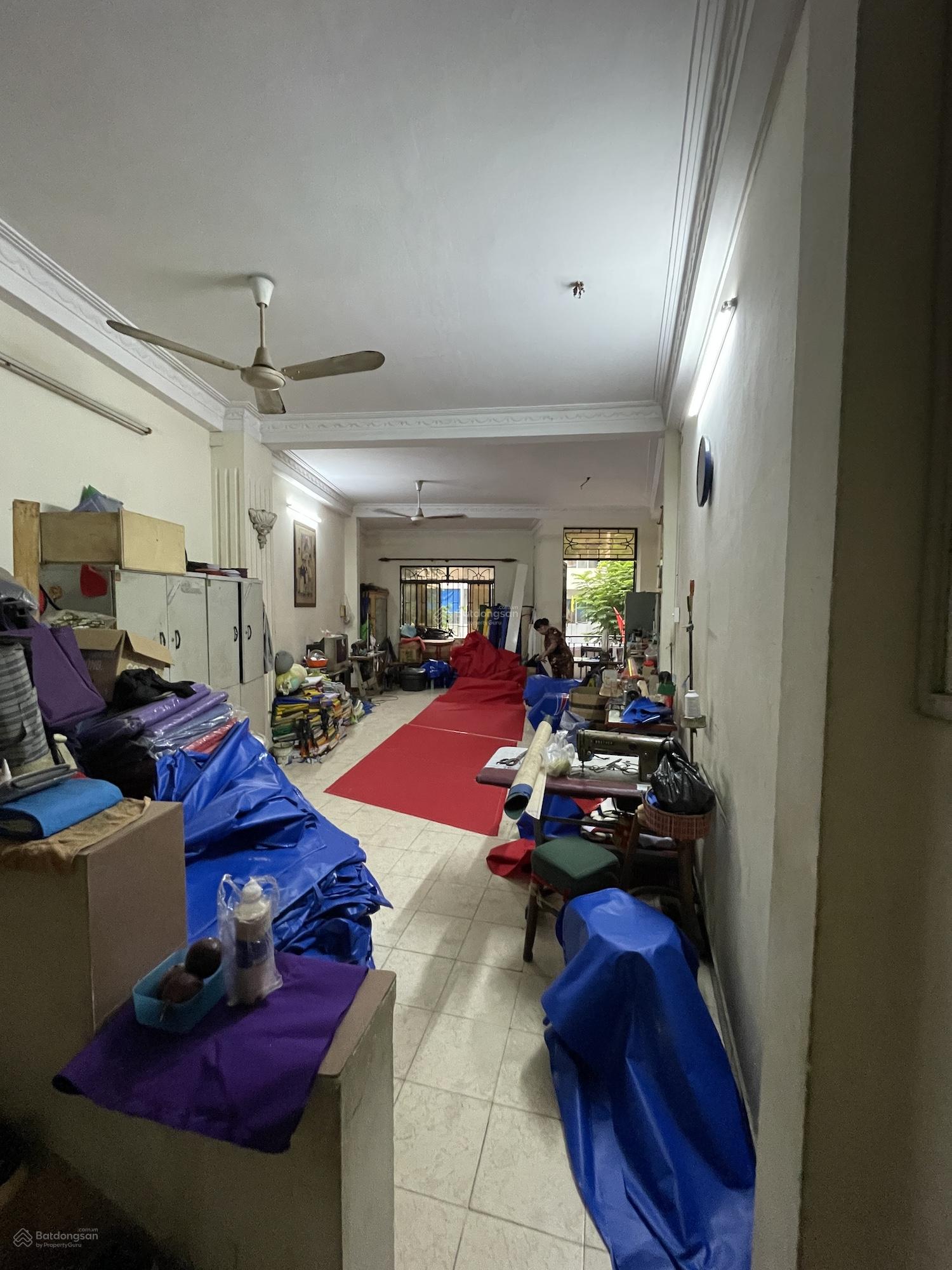 Chính chủ gửi thuê nhà mặt tiền Lê Thị Hồng Gấm diện tích sử dụng 228m2 giá 50tr/tháng