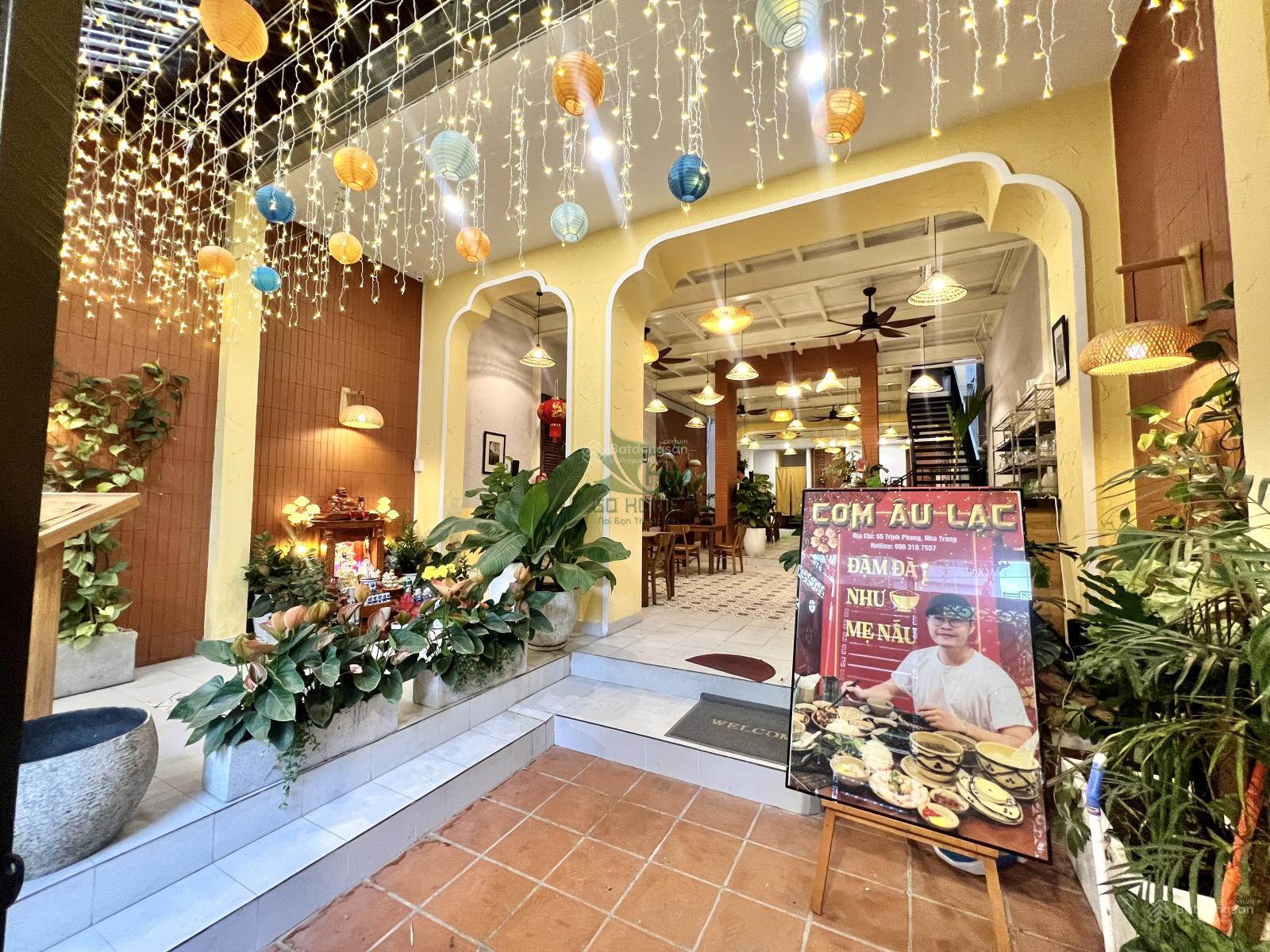 CHO THUÊ MẶT BẰNG SIÊU RỘNG ĐẸP 210M2 SẴN MÔ HÌNH NHÀ HÀNG 2 TẦNG KHU PHỐ HÀN