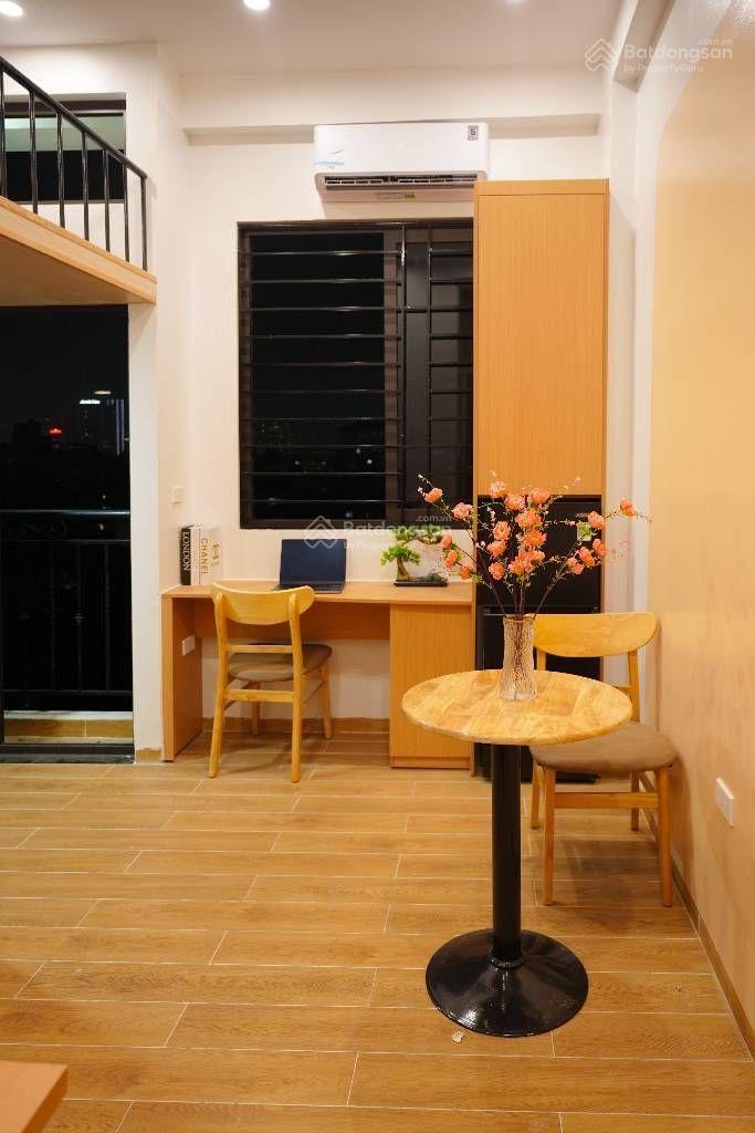 Đào Tấn, Ba Đình, 50M2- 6T, VF3 đỗ cửa 17 tỷ