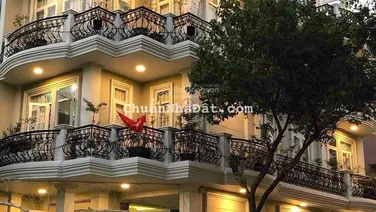 Tòa nhà giảm 1 tỷ góc 2MT Tân Quy Đông Q7 5,6m x 18m = 93,4m², giá 25 tỷ, thuê 63 tr/tháng