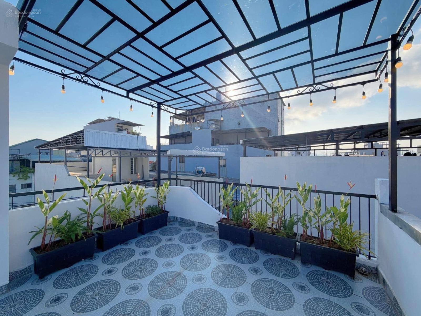 Chào bán lô góc 2 mặt tiền đường 7m5 Nguyễn Phong Sắc, vi trí đẹp vừa ở vừa kinh doanh