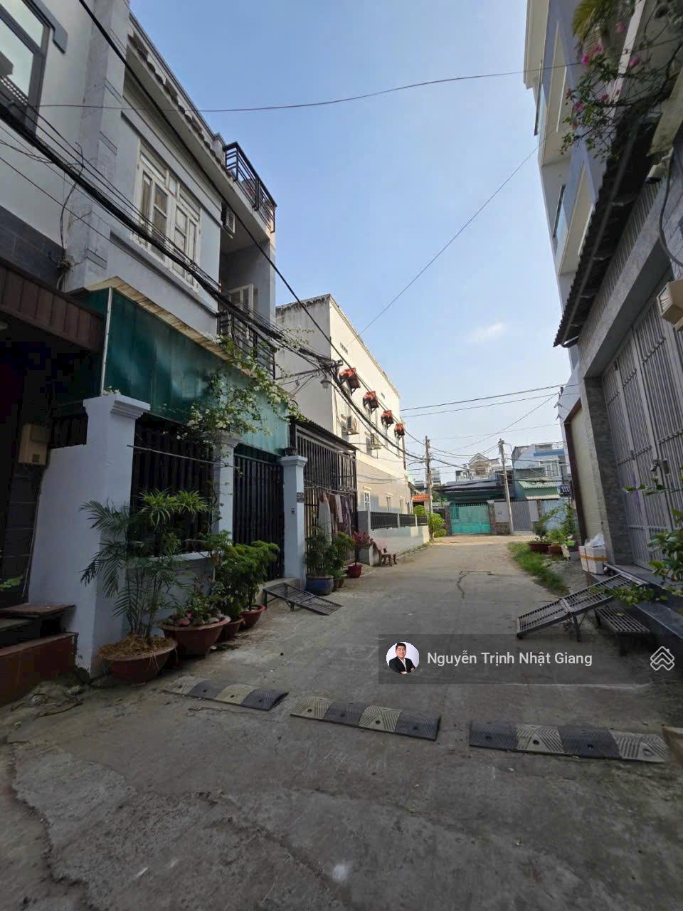 Bán Nhà Phố Dưới 5tỷ Đường 2 Xe Hơi Né Nhau