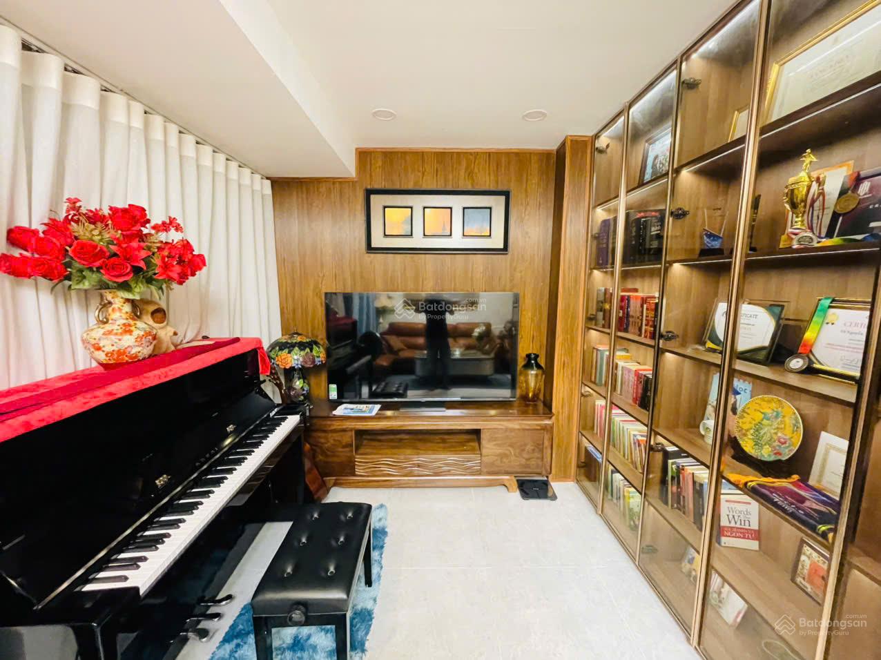 Nhà phố liền kề Camellia , kế bên kết MIZUKI Park , Nhà phố vườn